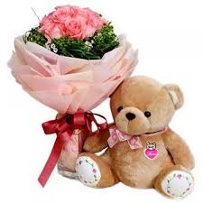 Teddy 6 inches With 12 Roses